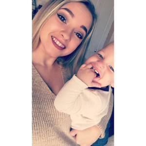 Meet your Posher, Ashley